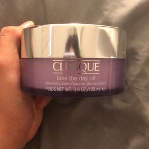 Clinique Take the day off